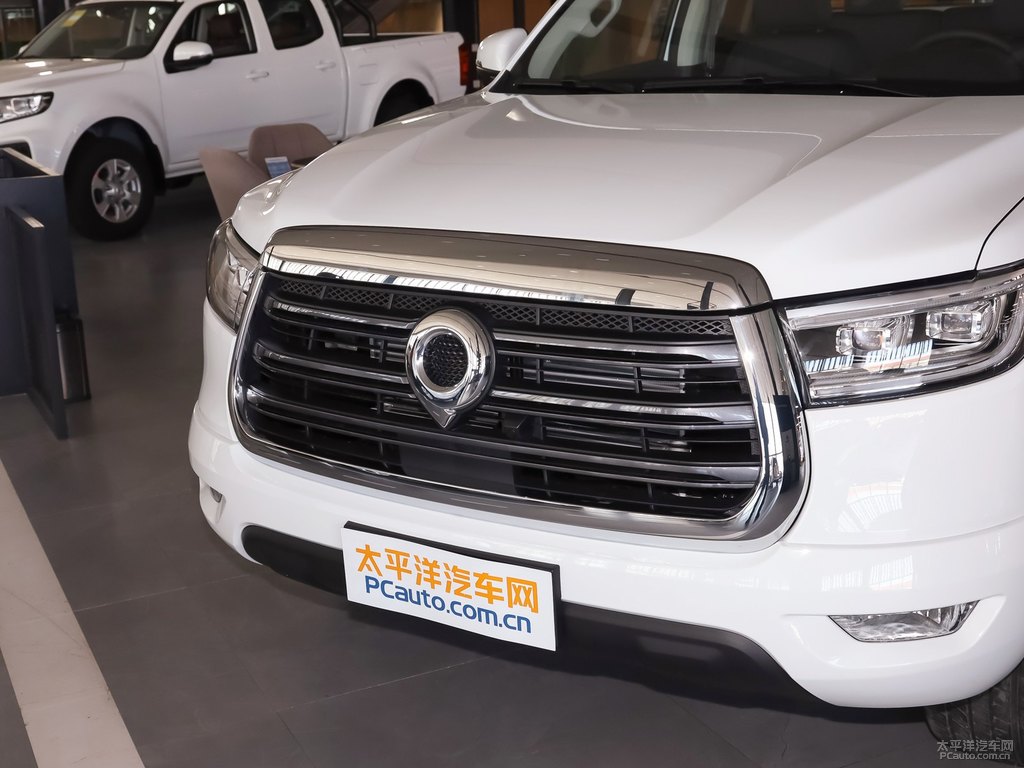 簡約白炮車頭外觀圖片