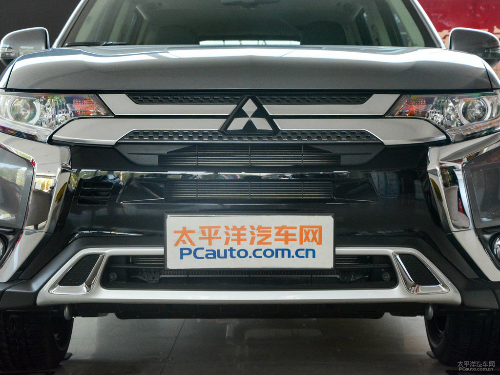 鈦灰歐藍(lán)德車頭外觀圖片