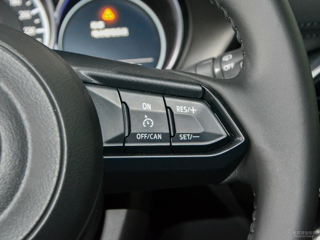 珠光白馬自達(dá)CX-5中控內(nèi)飾圖片