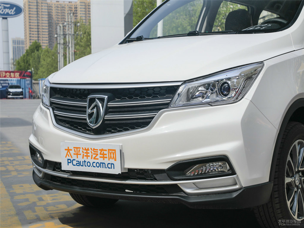 糖果白寶駿730車頭外觀圖片