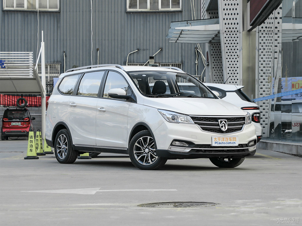 糖果白寶駿730整車外觀外觀圖片