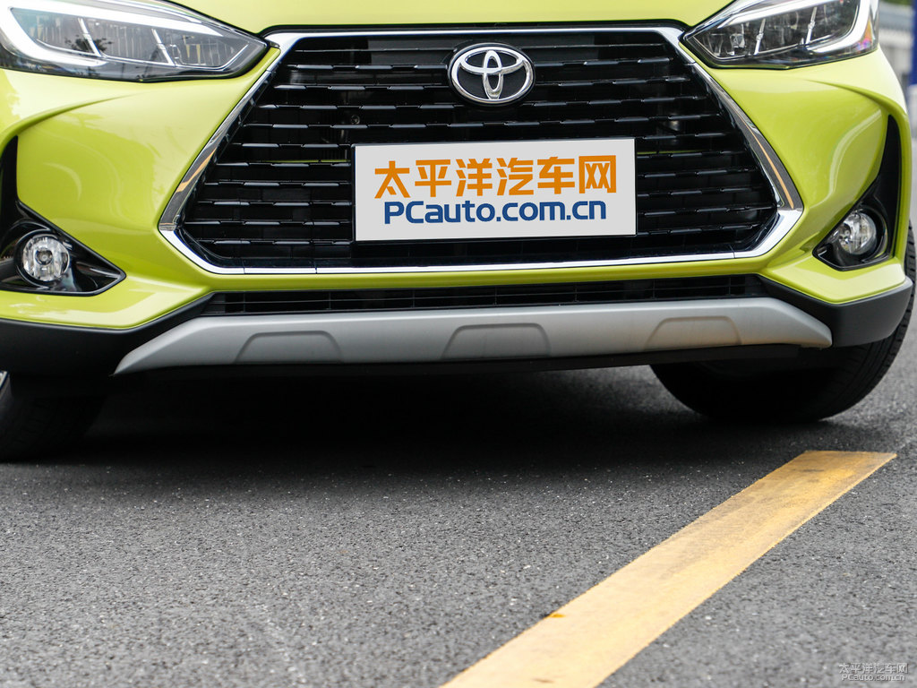 檸檬黃YARiS L 致炫X車頭外觀圖片