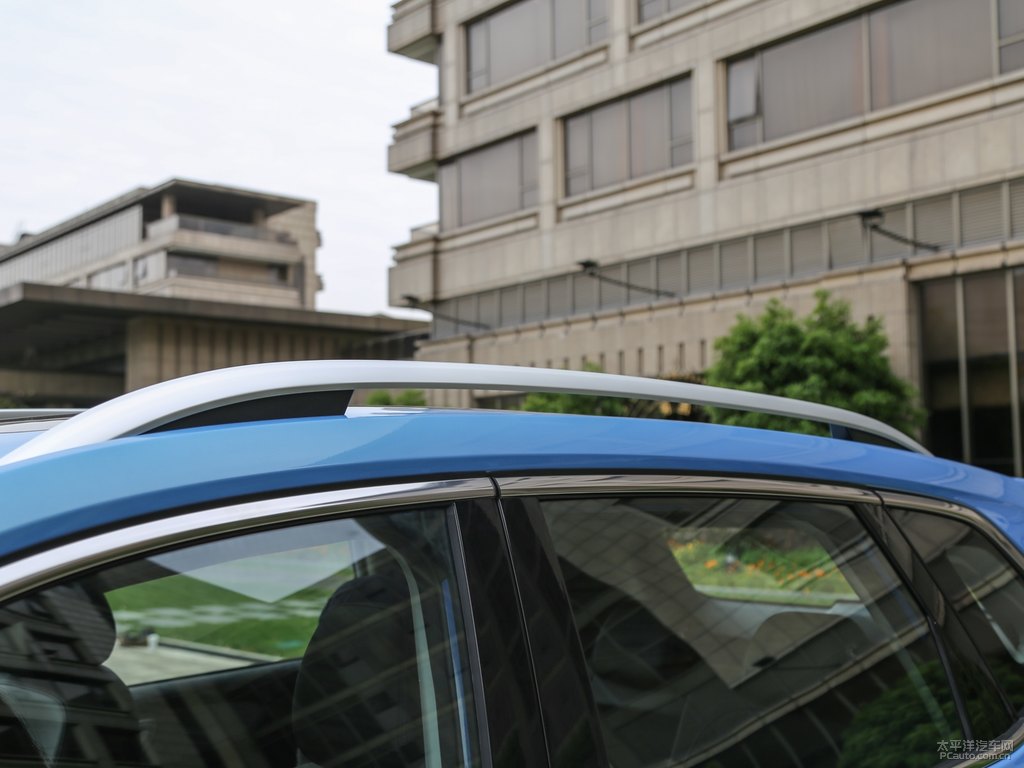 青島藍(lán)榮威RX5車身外觀圖片