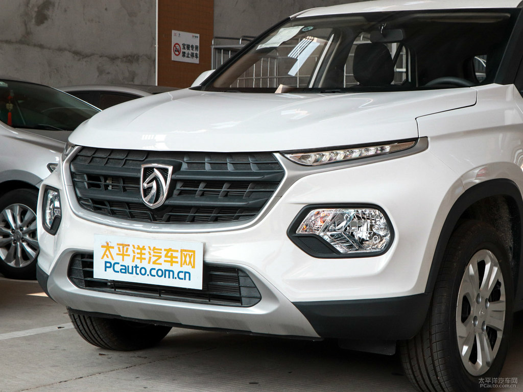 糖果白寶駿510車頭外觀圖片