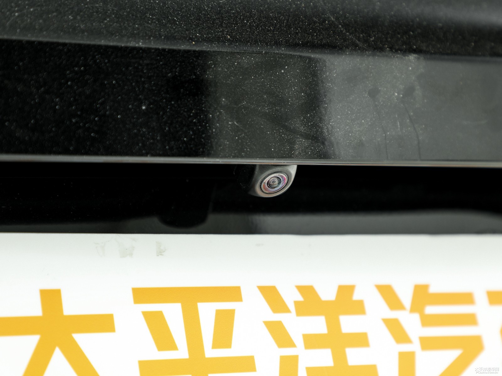 雷克薩斯UX外觀高清大圖