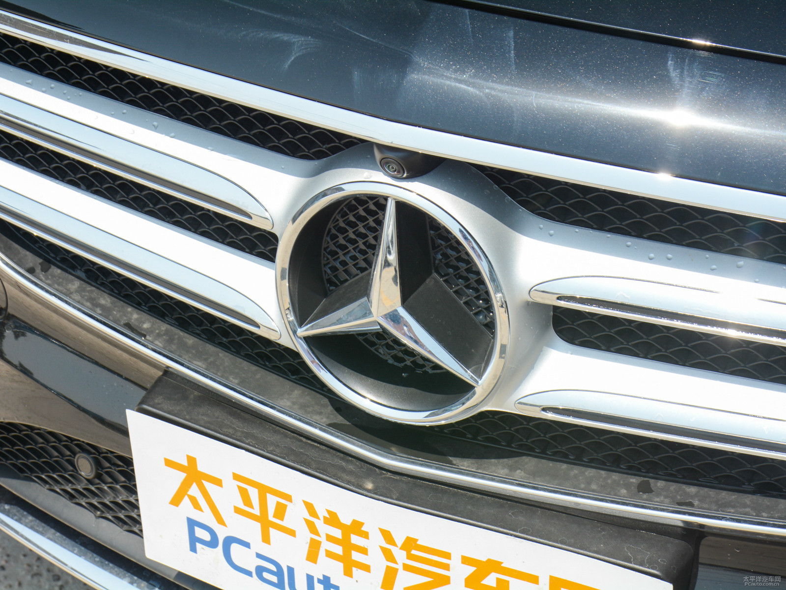 奔馳E級外觀高清大圖