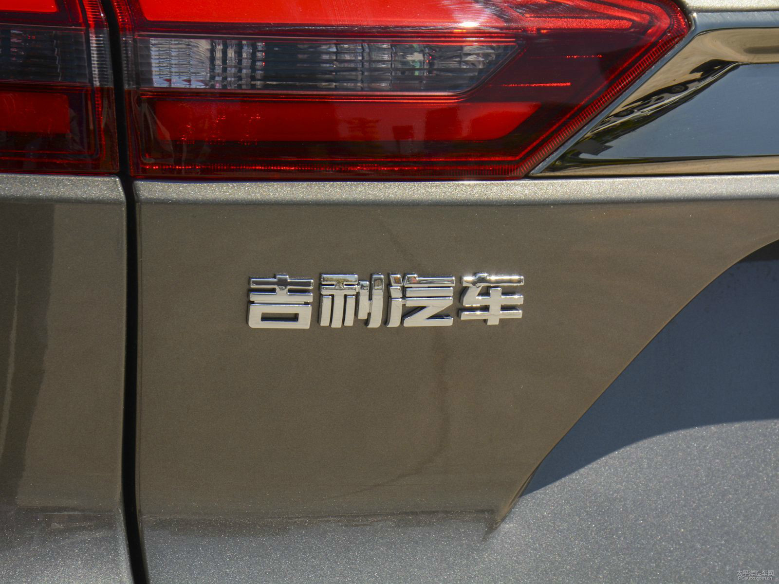 博越外觀高清大圖