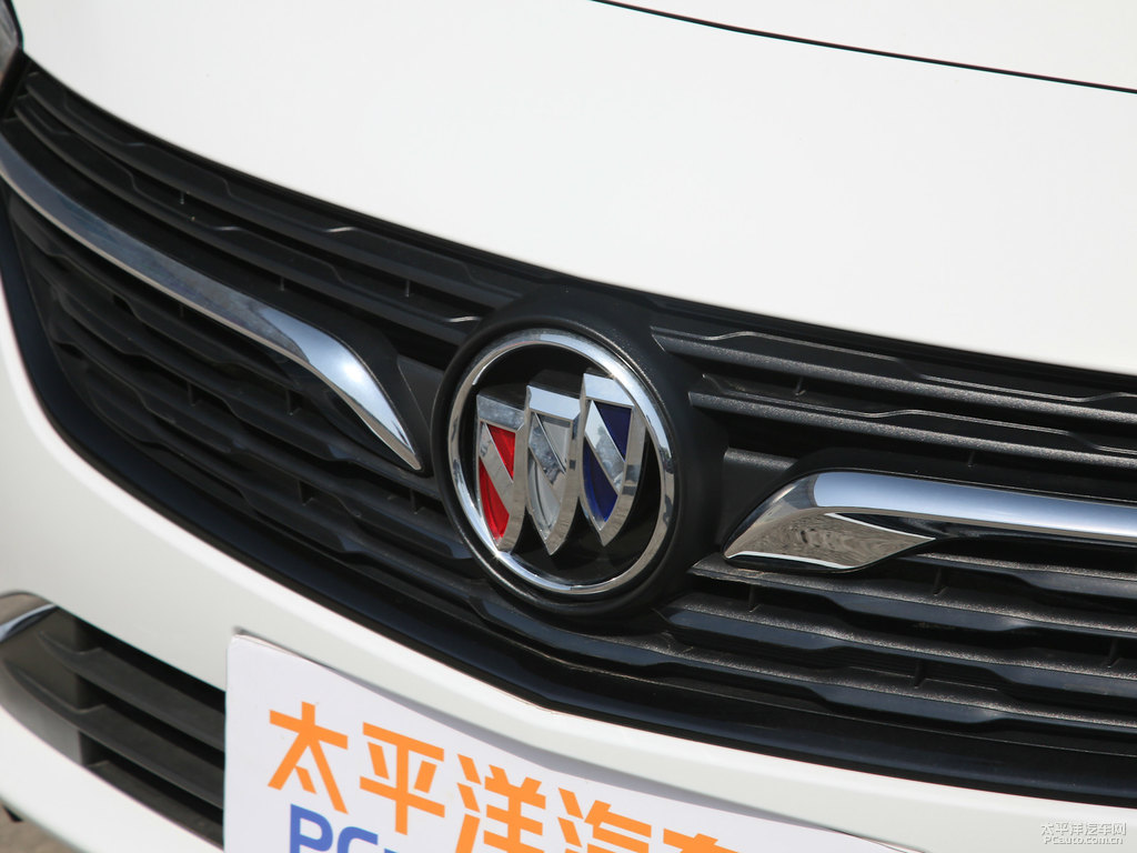 雪域白威朗車頭外觀圖片