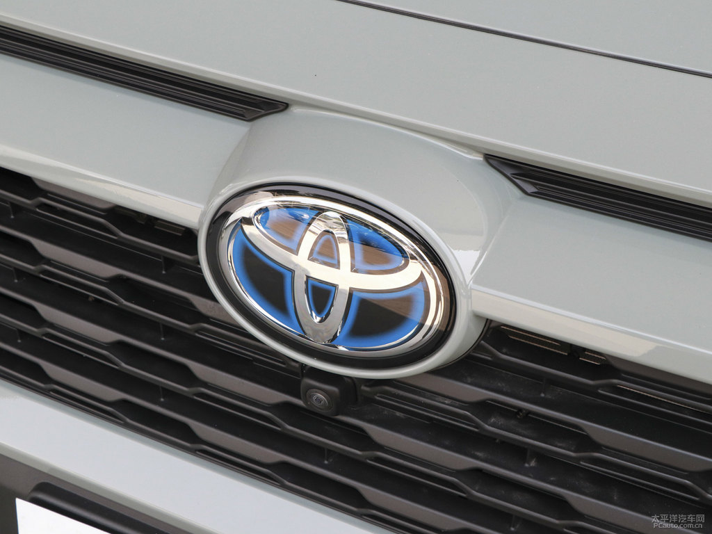 米蘭卡其RAV4榮放車頭外觀圖片