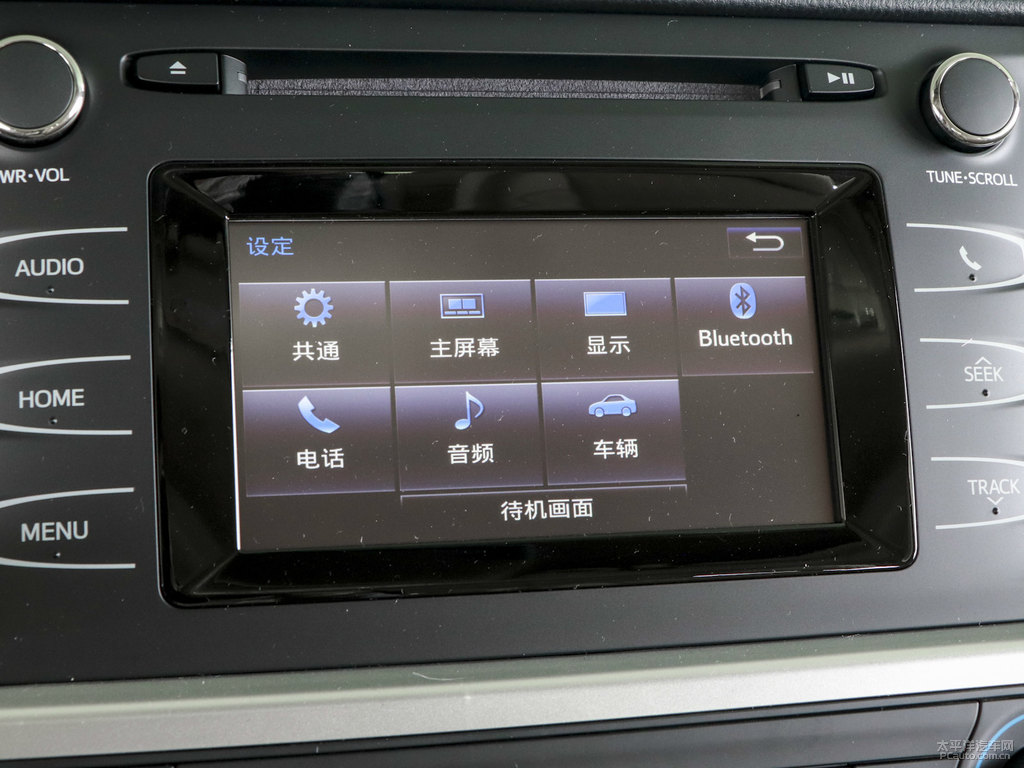 墨晶黑漢蘭達(dá)中控內(nèi)飾圖片