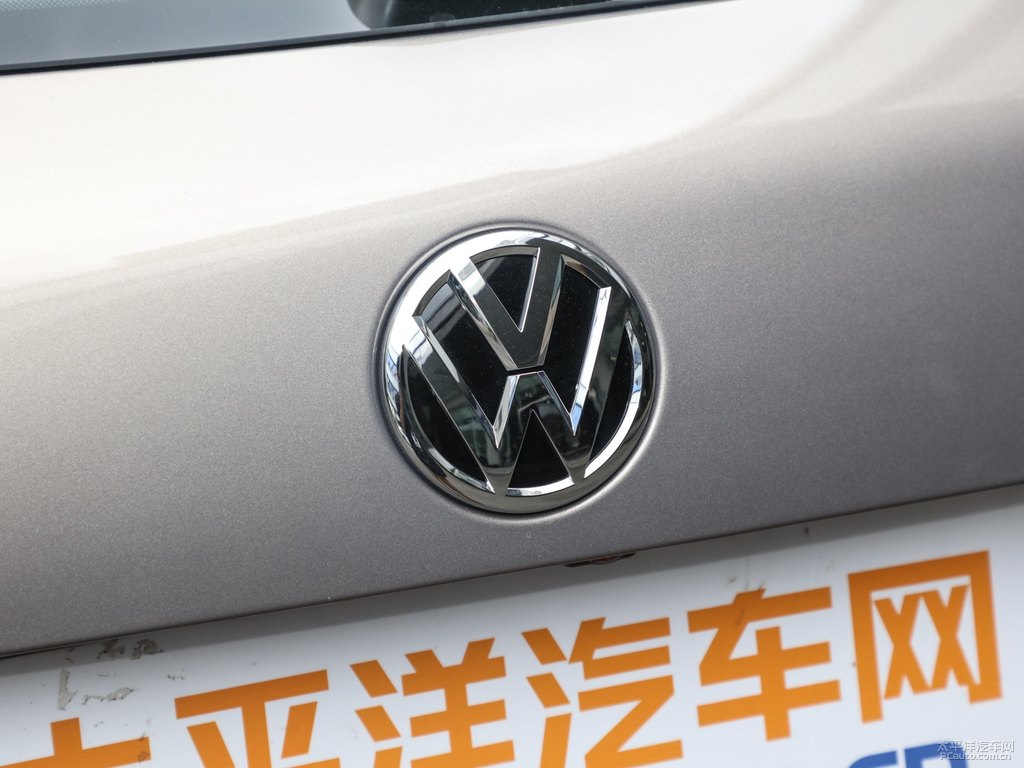 星耀金探岳GTE車尾外觀圖片