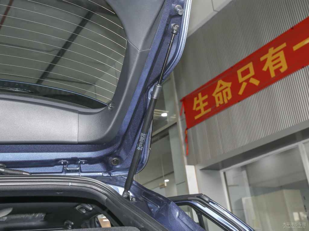 恒星藍(lán)馬自達(dá)CX-4后備廂空間圖片