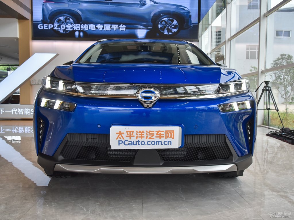 貝加爾藍AION V車頭外觀圖片