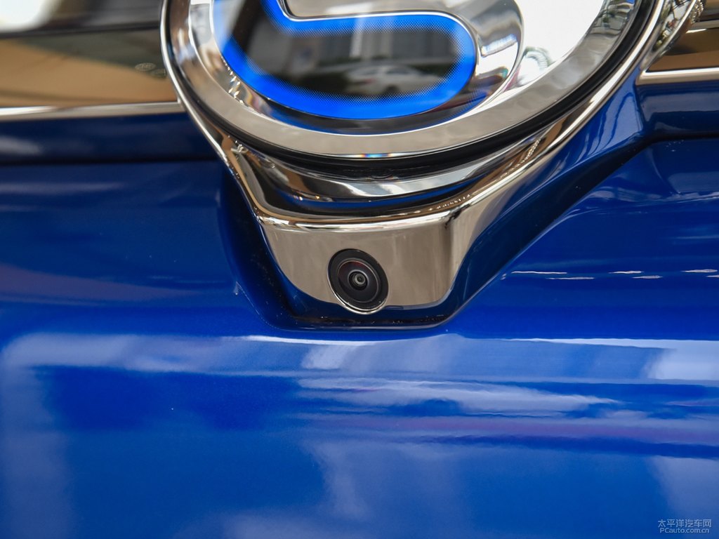貝加爾藍AION V車頭外觀圖片