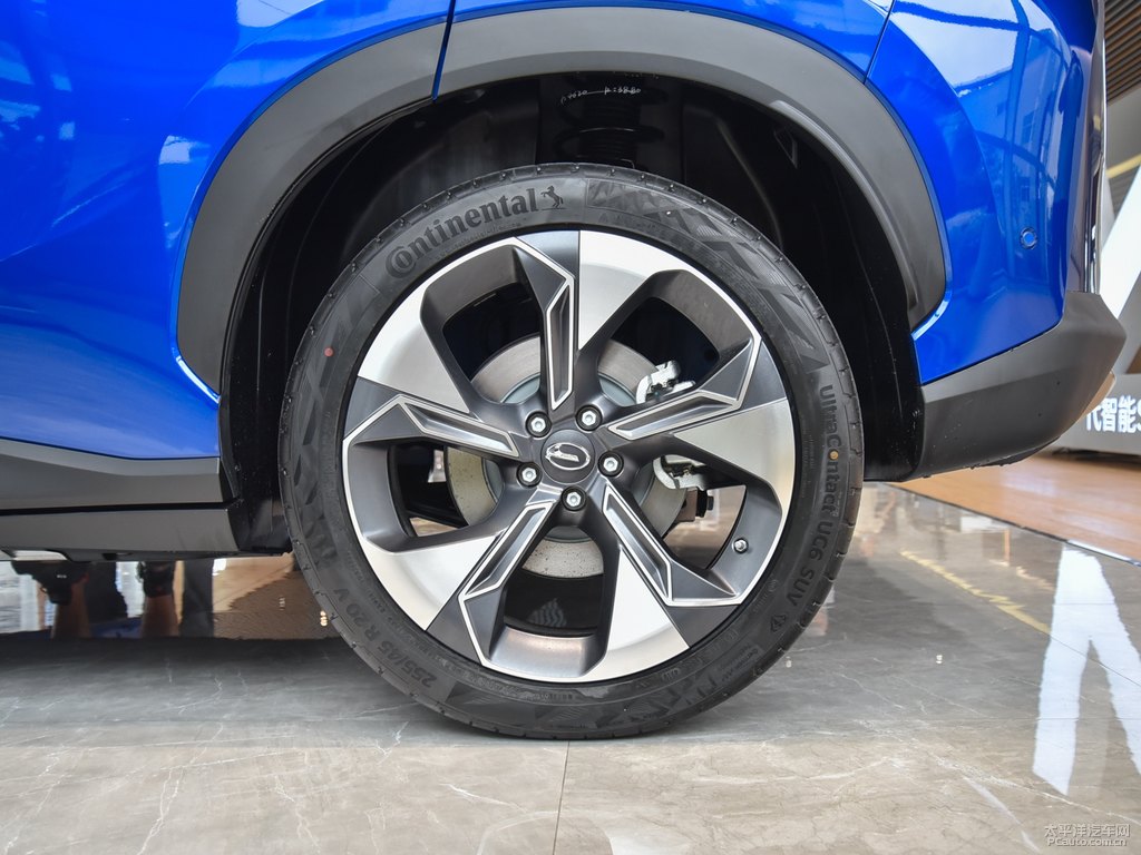 貝加爾藍(lán)AION V車身外觀圖片