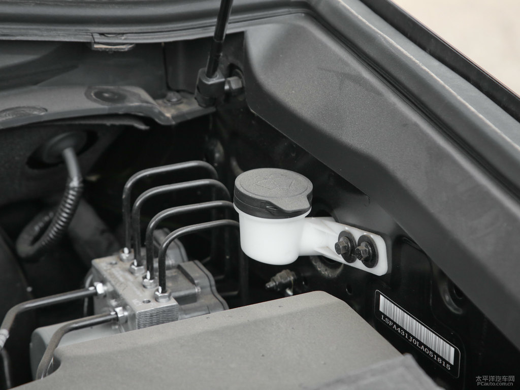 ʯͨMAXUS D90 Prol(f)(dng)C(j)(x)(ji)DƬ