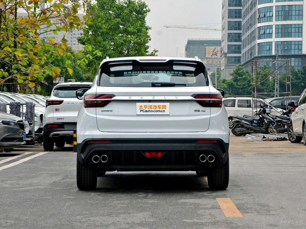 自信白繽越整車外觀外觀圖片