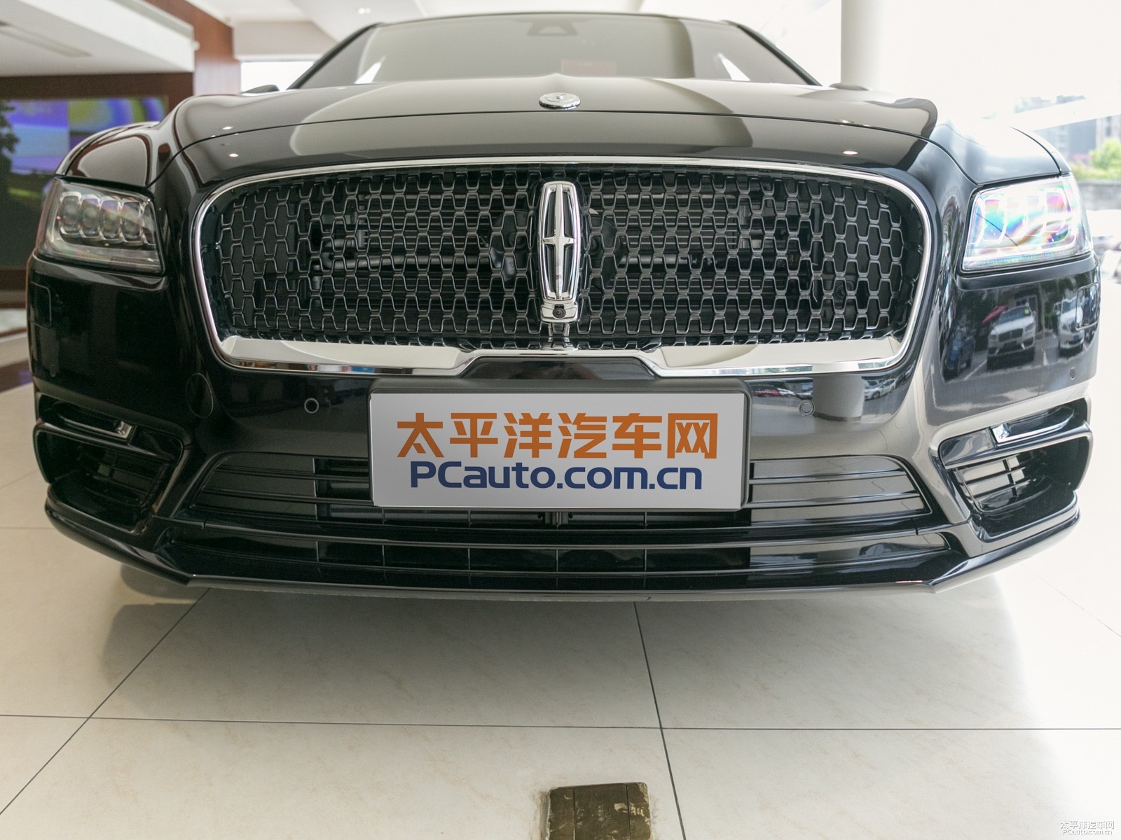 林肯大陸外觀高清大圖