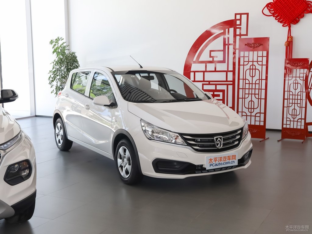 糖果白寶駿310整車外觀外觀圖片