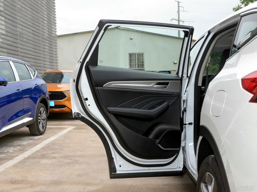銀河白哈弗F7車廂內(nèi)飾圖片