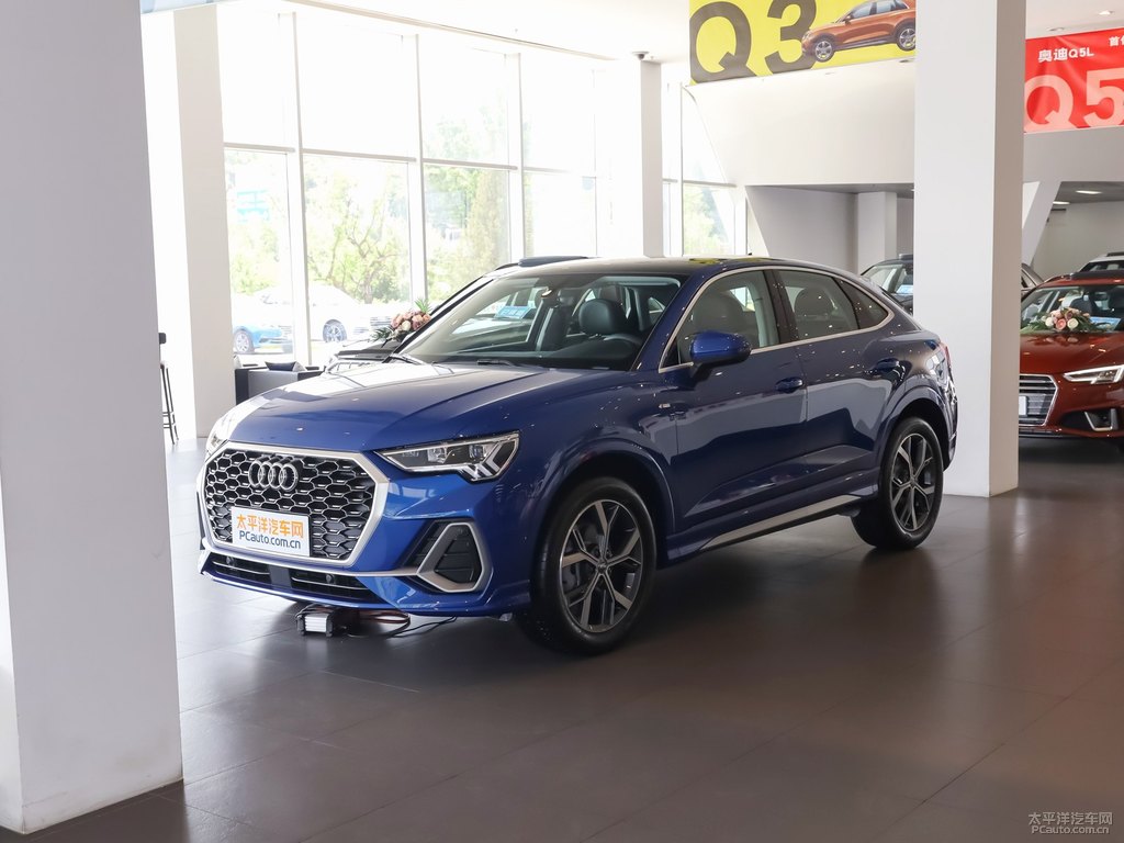 雪邦藍奧迪Q3 Sportback整車外觀外觀圖片