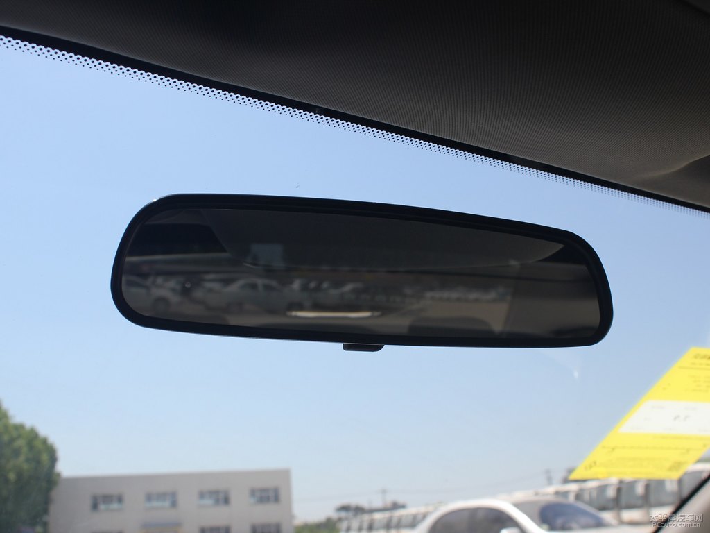 冰晶白新帝豪車廂內飾圖片