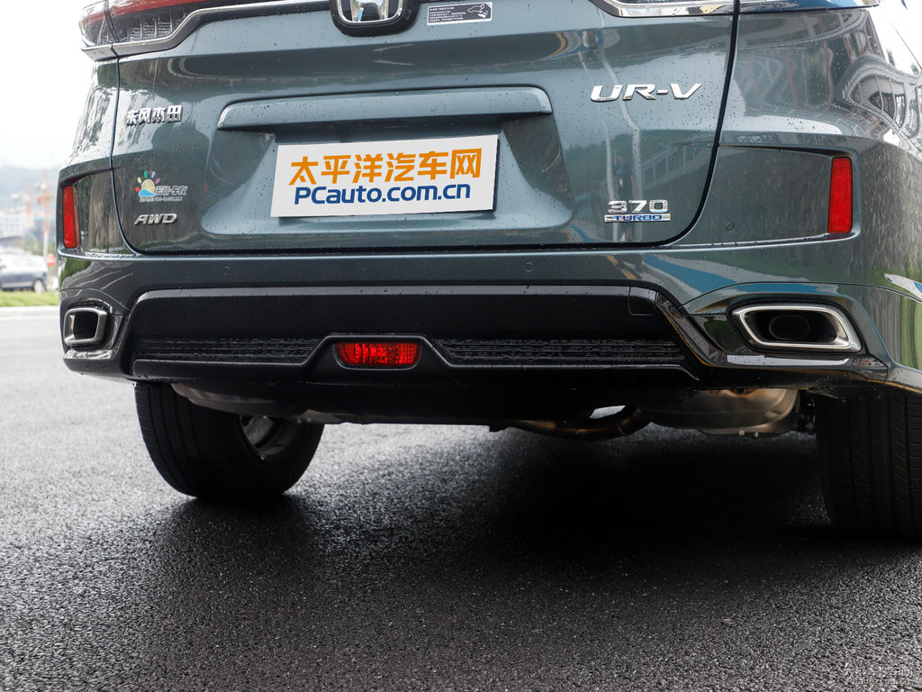 銀黛灰本田UR-V車尾外觀圖片