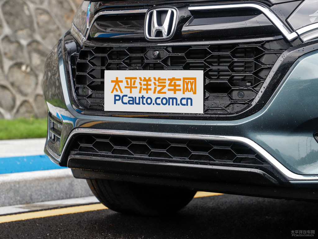 銀黛灰本田UR-V車(chē)頭外觀(guān)圖片