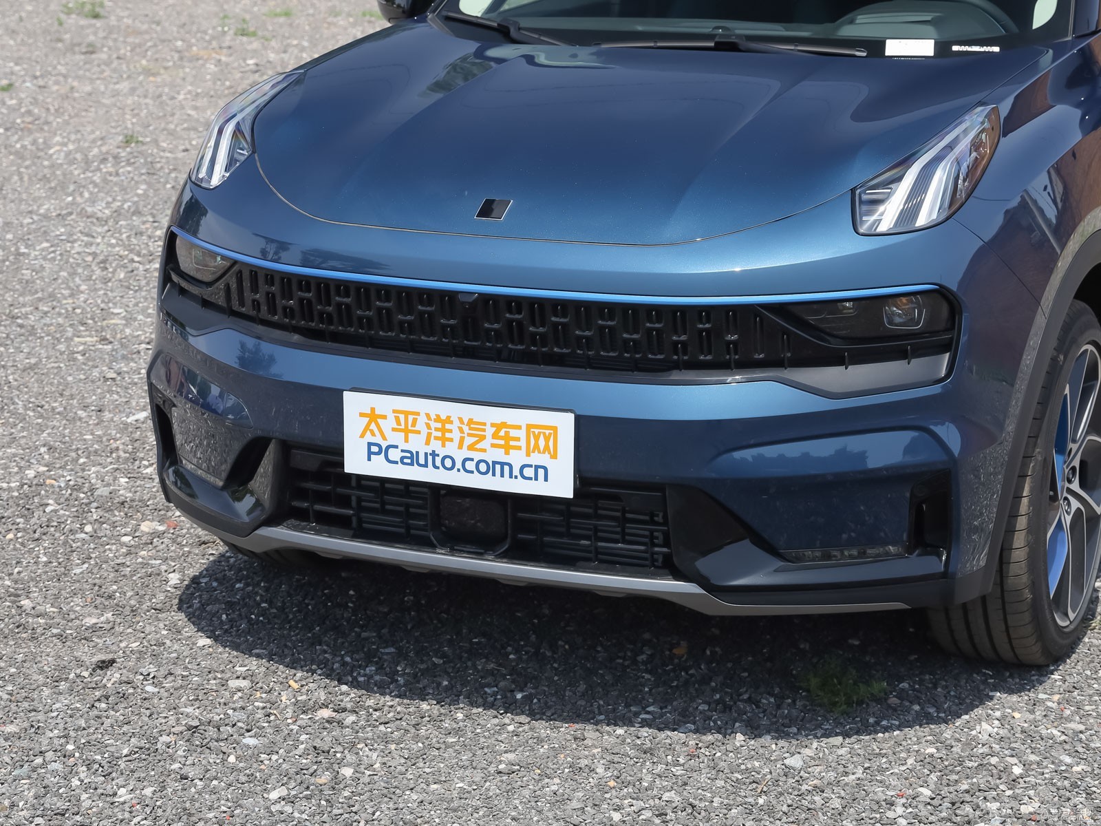 領(lǐng)克05外觀高清大圖