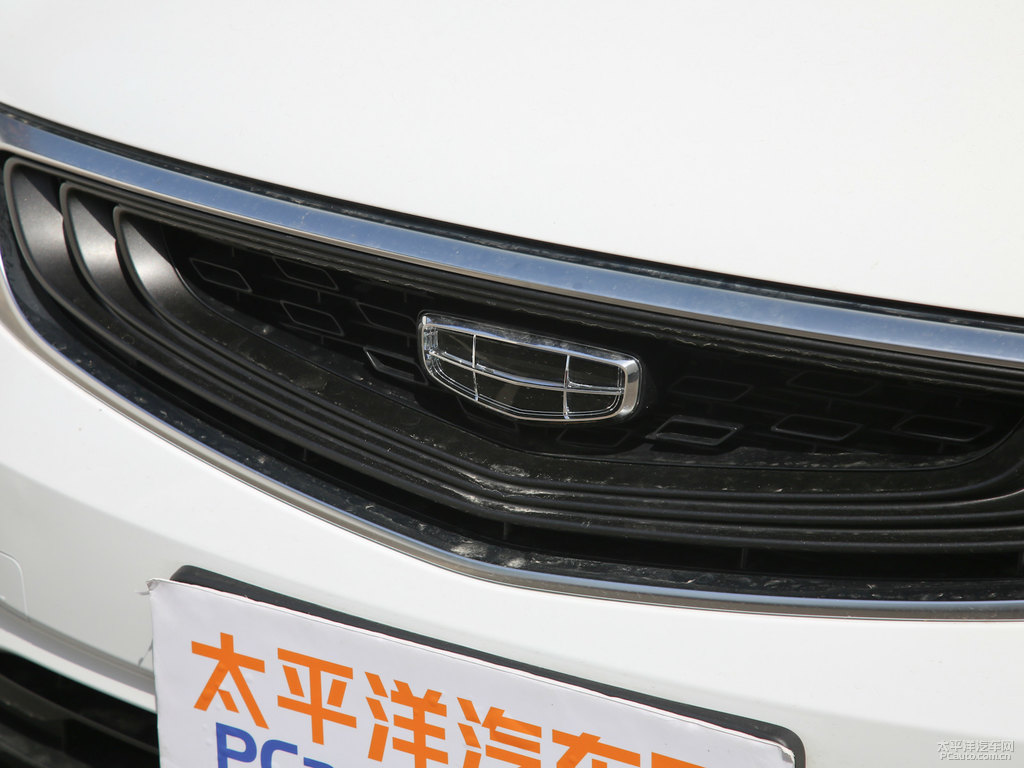 冰晶白帝豪GS車頭外觀圖片