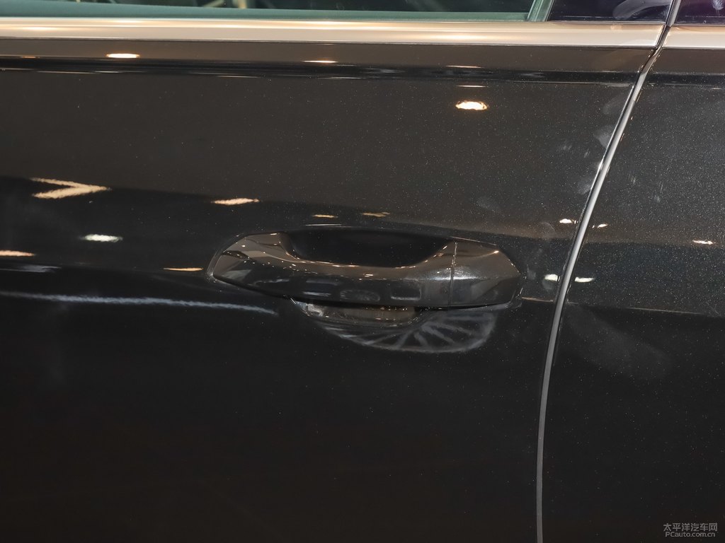 傳奇黑奧迪A6(進(jìn)口)車身外觀圖片