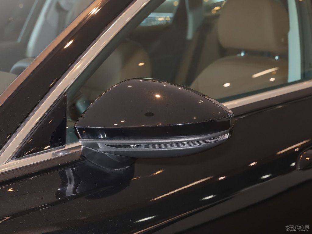 傳奇黑奧迪A6(進(jìn)口)車身外觀圖片