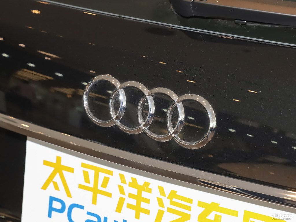 傳奇黑奧迪A6(進口)車尾外觀圖片
