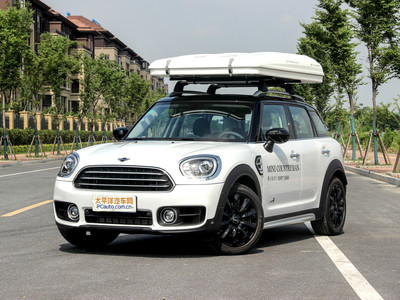 MINI COUNTRYMAN 2019款 1.5T COOPER ALL4 经典派周末旅行版