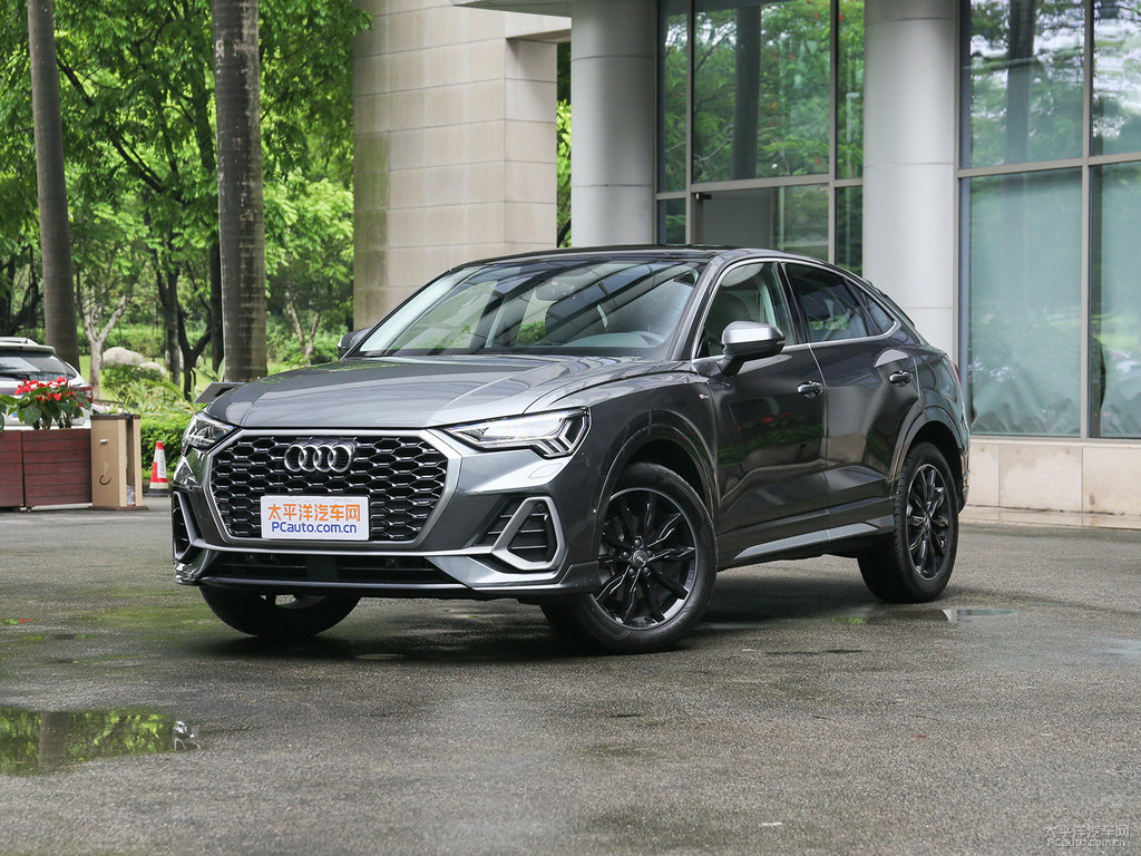 天云灰奧迪Q3 Sportback整車外觀外觀圖片