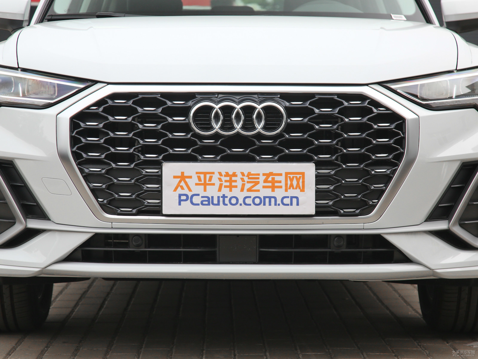 奧迪Q3 Sportback外觀高清大圖