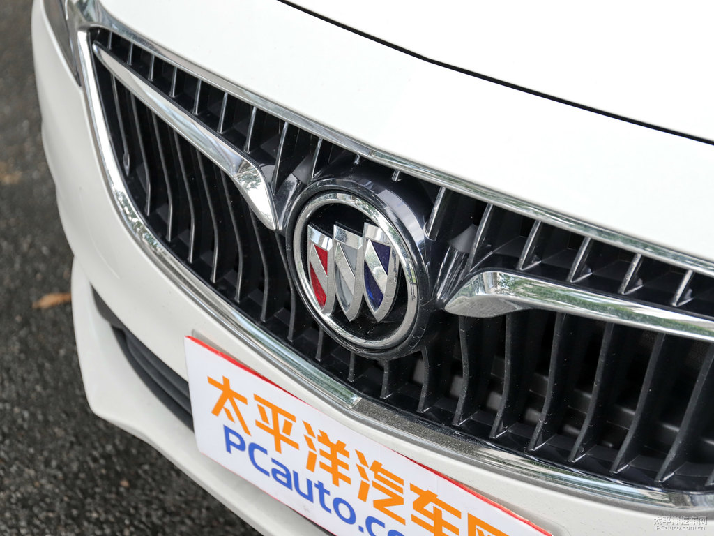 雪域白英朗車頭外觀圖片