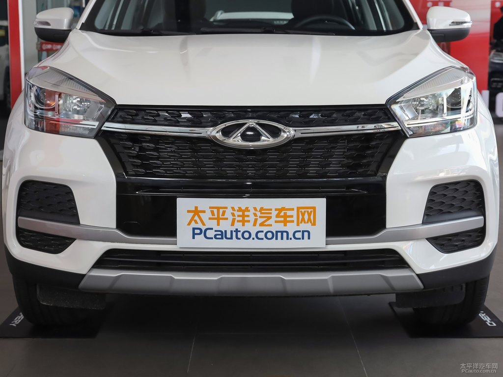 珍珠白瑞虎5x車頭外觀圖片