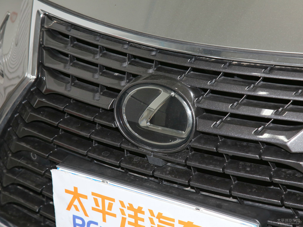 超音速石英白雷克薩斯NX車頭外觀圖片