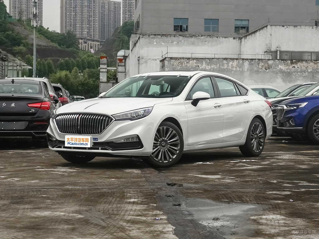珠光白紅旗H5經(jīng)典整車外觀外觀圖片