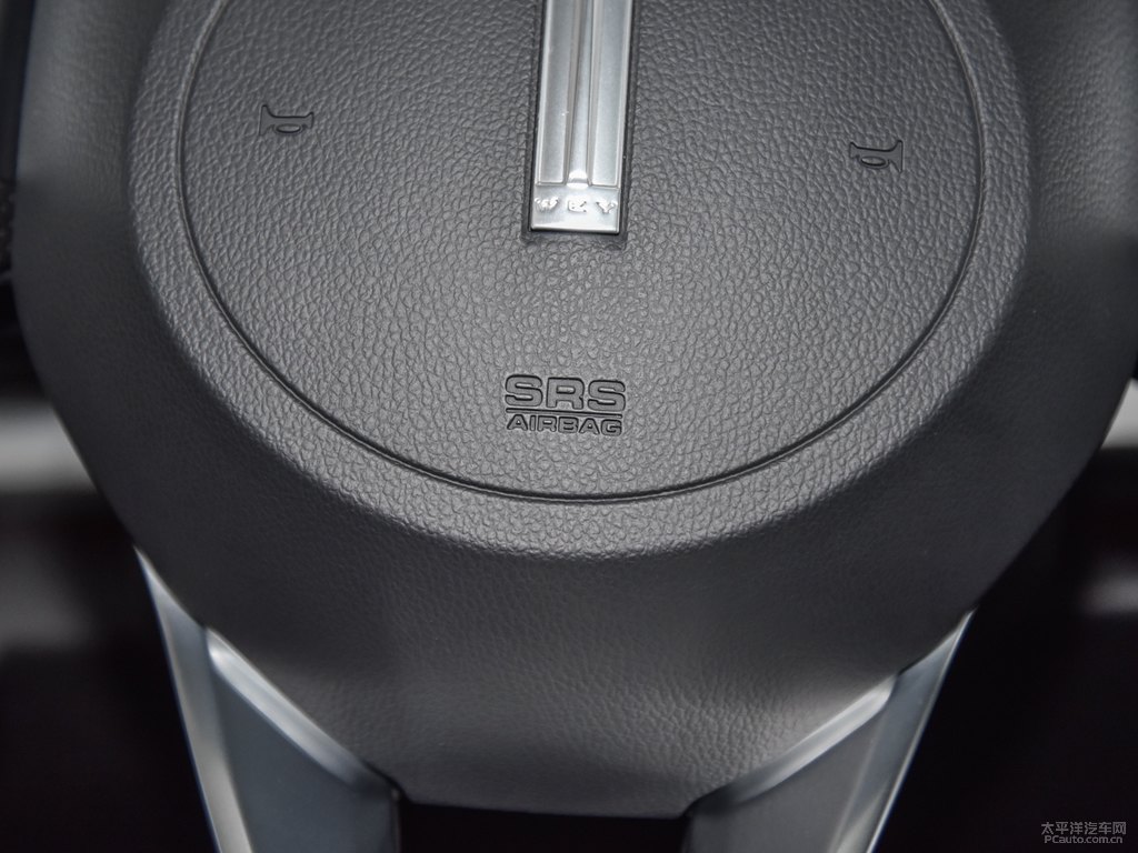 艾爾斯灰魏牌 VV7中控內(nèi)飾圖片