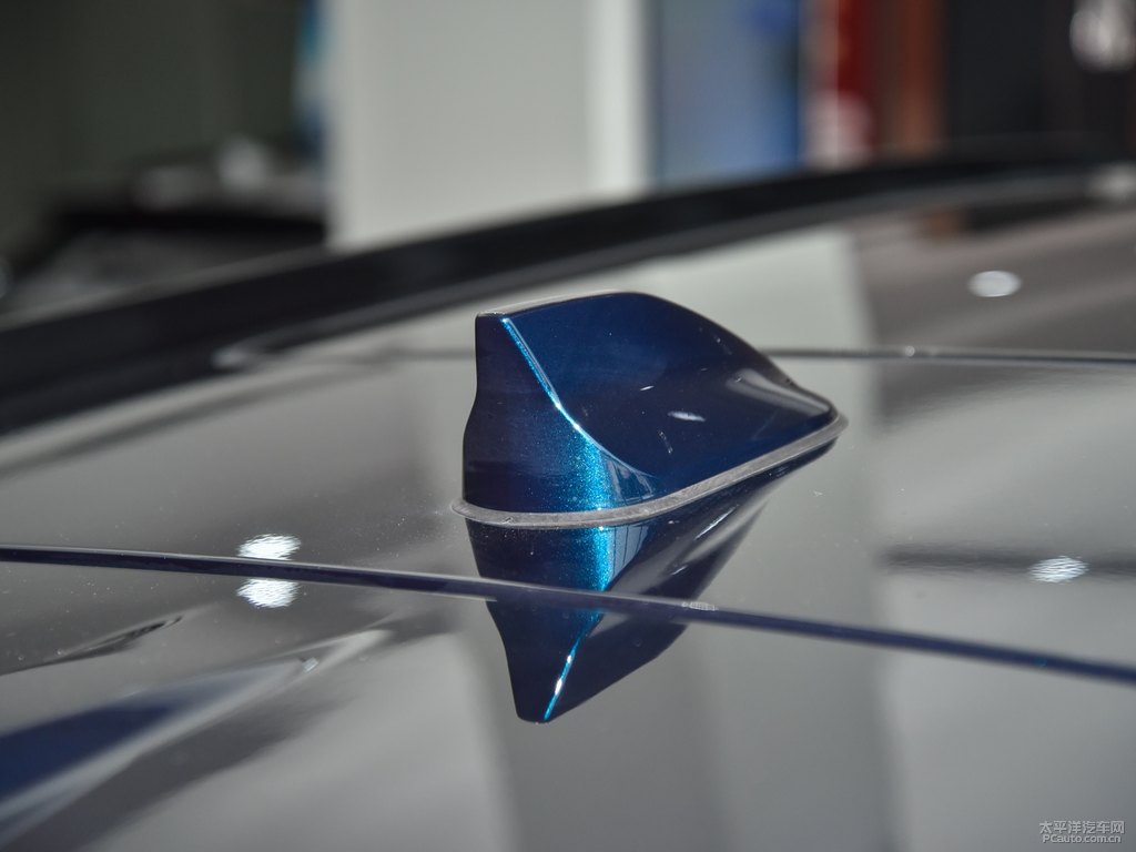 {κ VV7-PHEV܇^DƬ