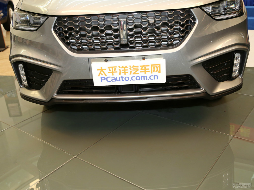 艾爾斯灰魏牌 VV5車頭外觀圖片