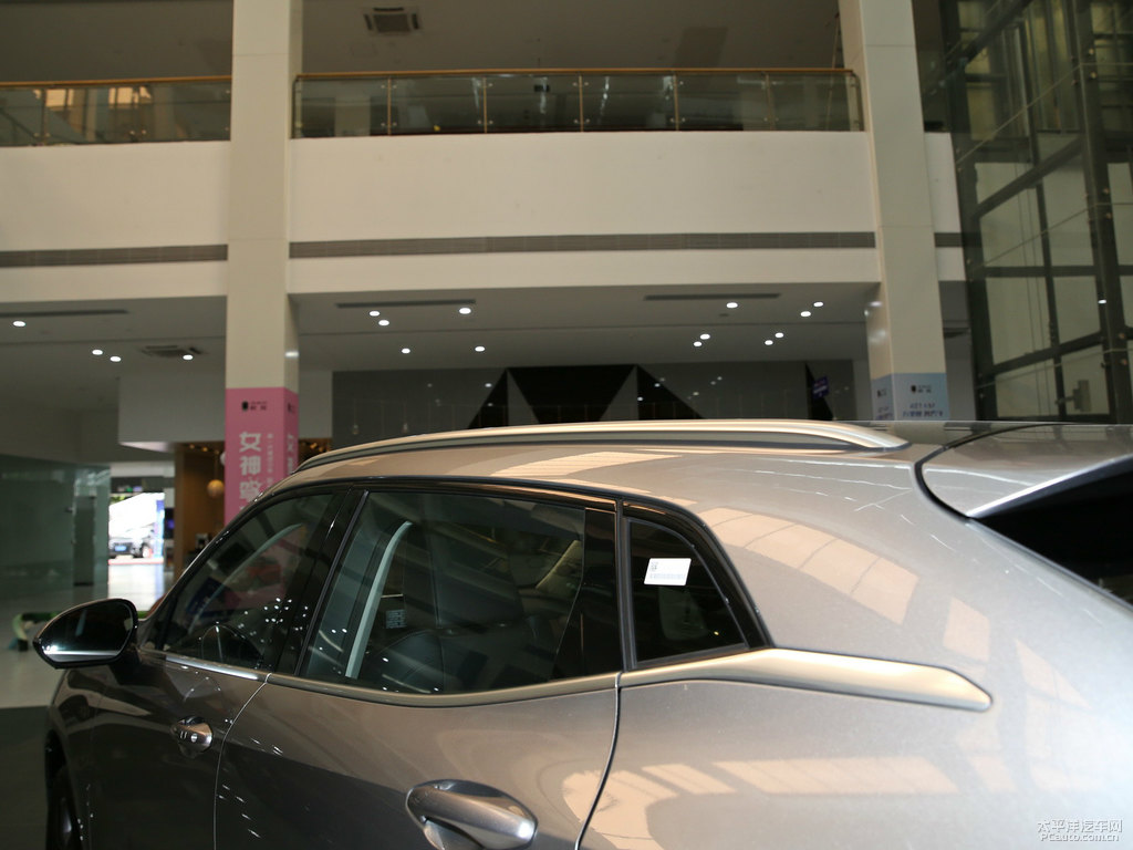 艾爾斯灰魏牌 VV5車身外觀圖片