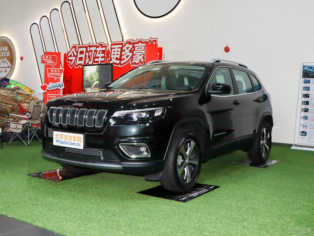 晶黑自由光整車外觀外觀圖片