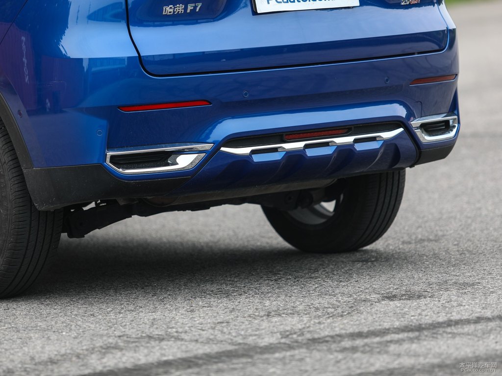 深海藍(lán)哈弗F7車尾外觀圖片