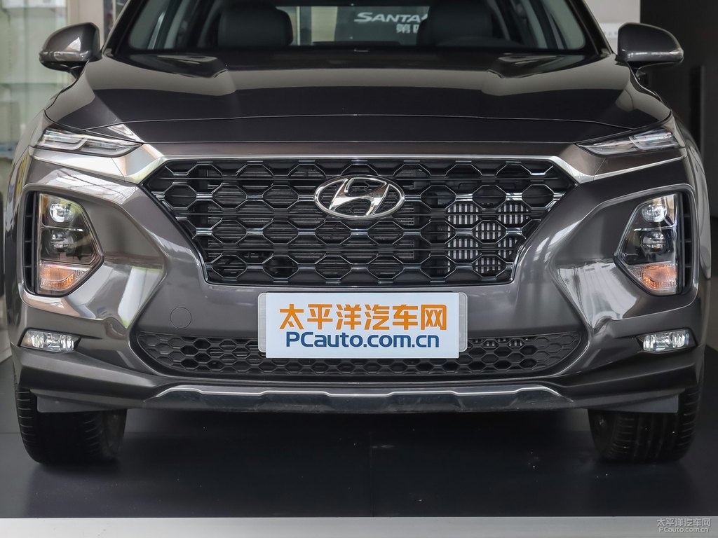 魔法灰勝達(dá)車頭外觀圖片