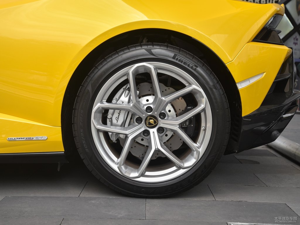 黃色Huracán車身外觀圖片