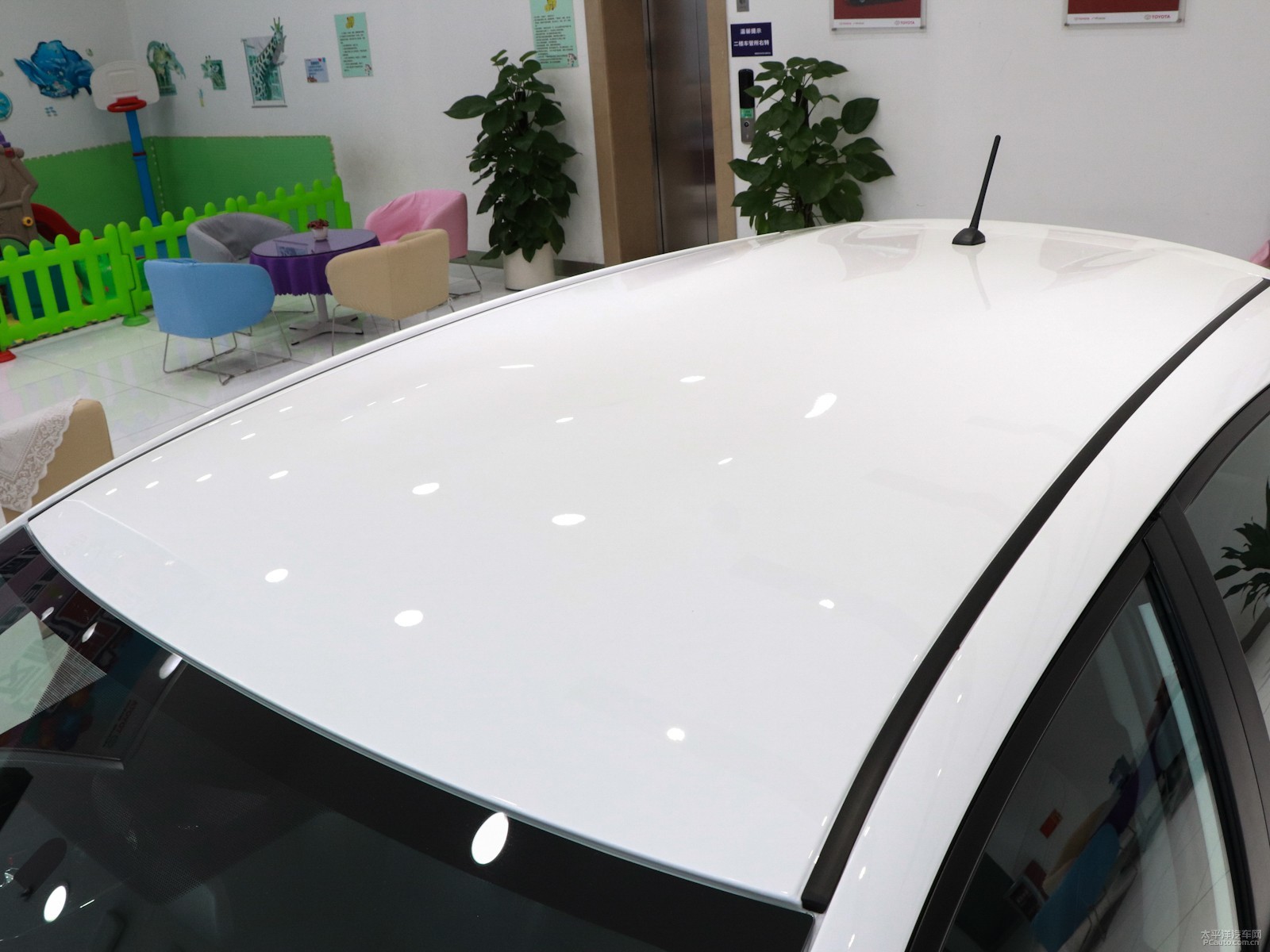 YARiS L 致炫外觀高清大圖