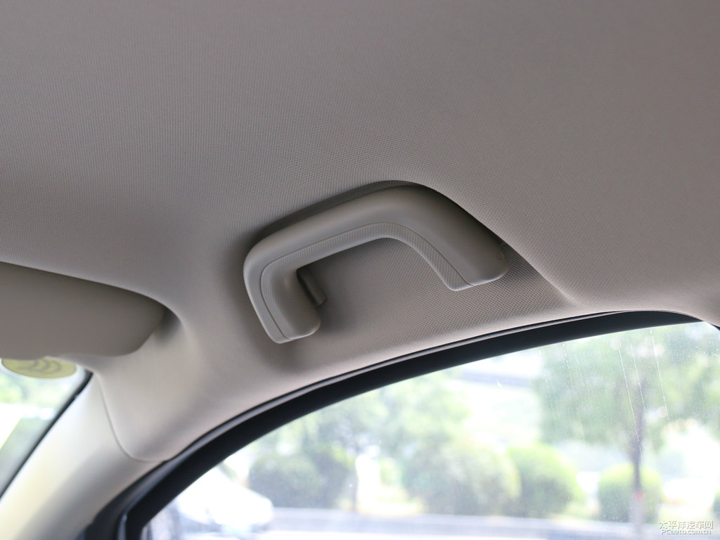 冰晶白遠景X3車廂內(nèi)飾圖片